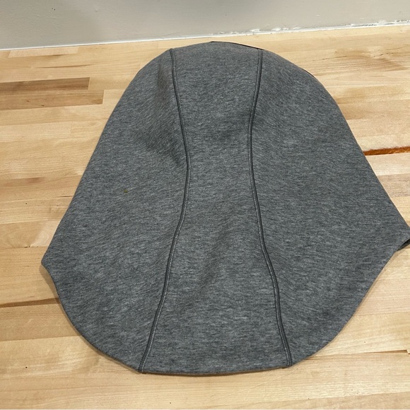 Lululemon gray and black snood. NWOT - Picture 3 of 4